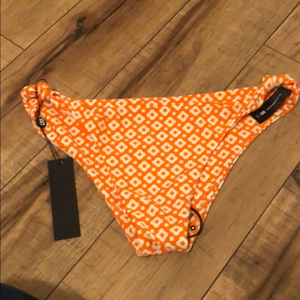 Brand new Blackbough Cleo Knotted bikini bottoms!
